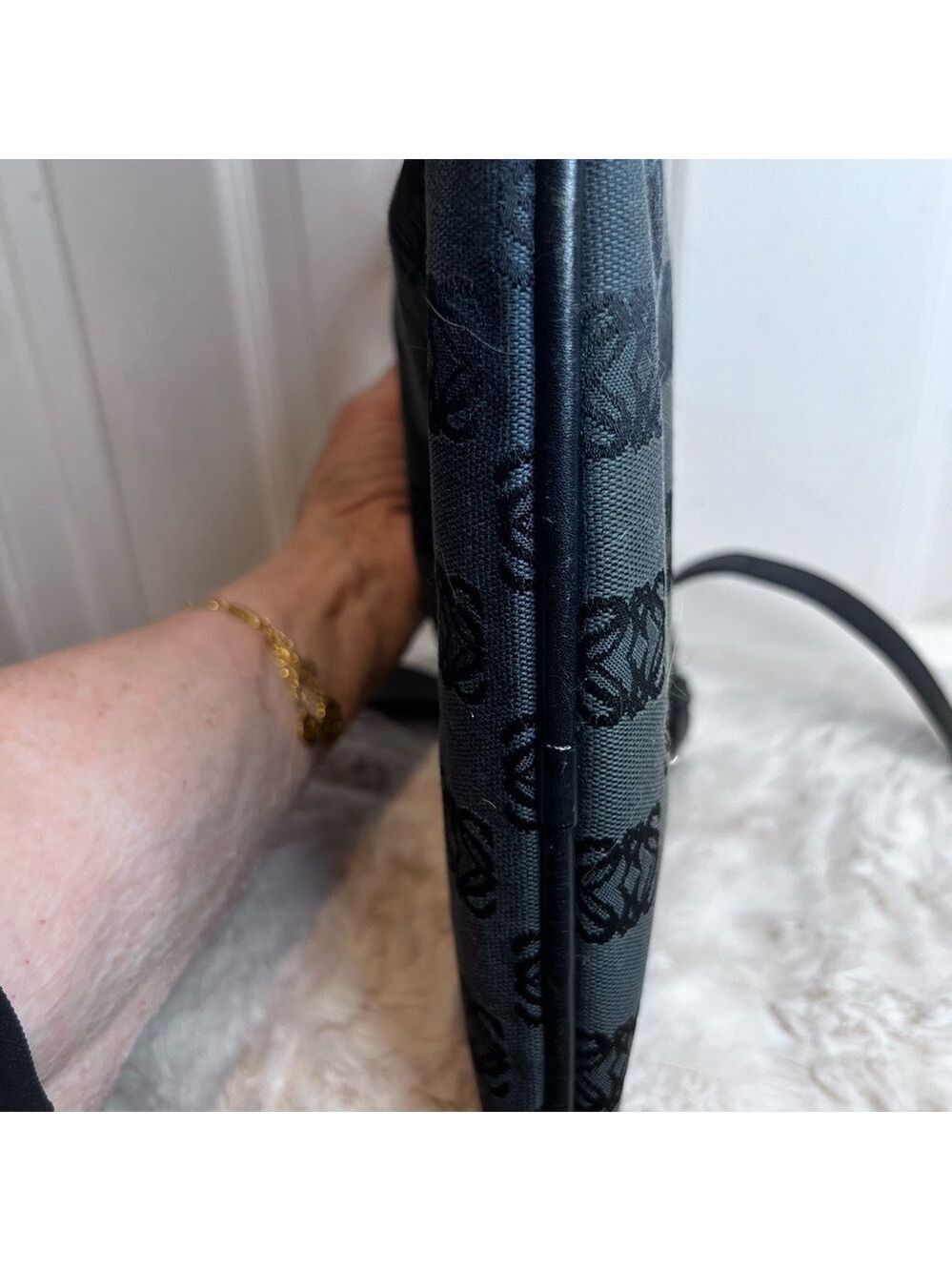 LOEWE ANAGRAM CROSSBODY BLACK/GREY BAG - Picture 7 of 15